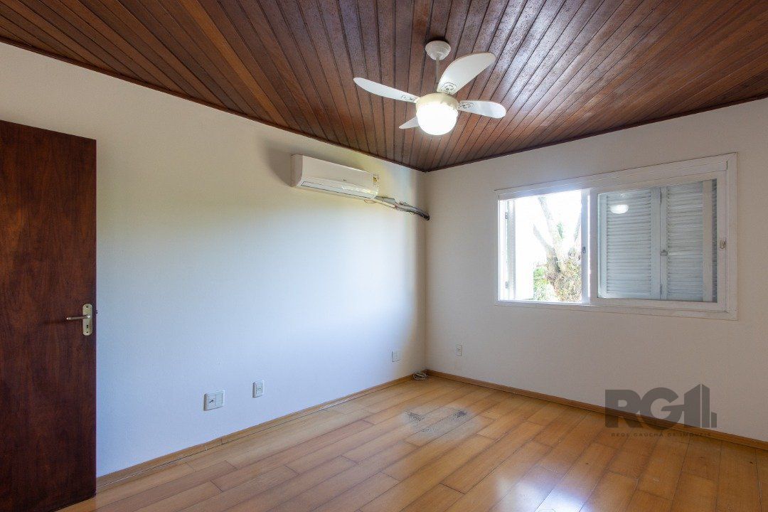 Casa à venda com 4 quartos, 284m² - Foto 24