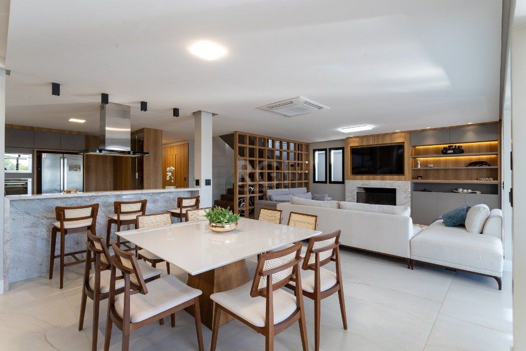 Casa à venda com 3 quartos, 320m² - Foto 15