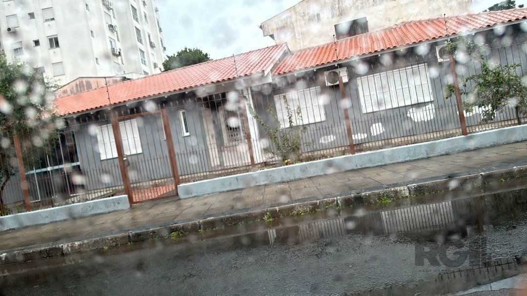 Casa à venda com 3 quartos, 215m² - Foto 15
