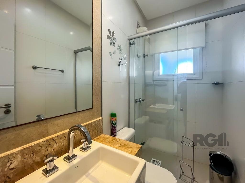 Casa de Condomínio à venda com 4 quartos, 239m² - Foto 13