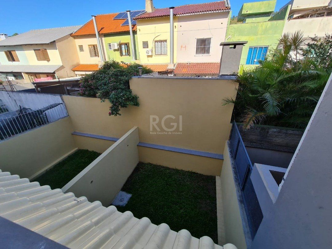 Casa à venda com 3 quartos, 133m² - Foto 11