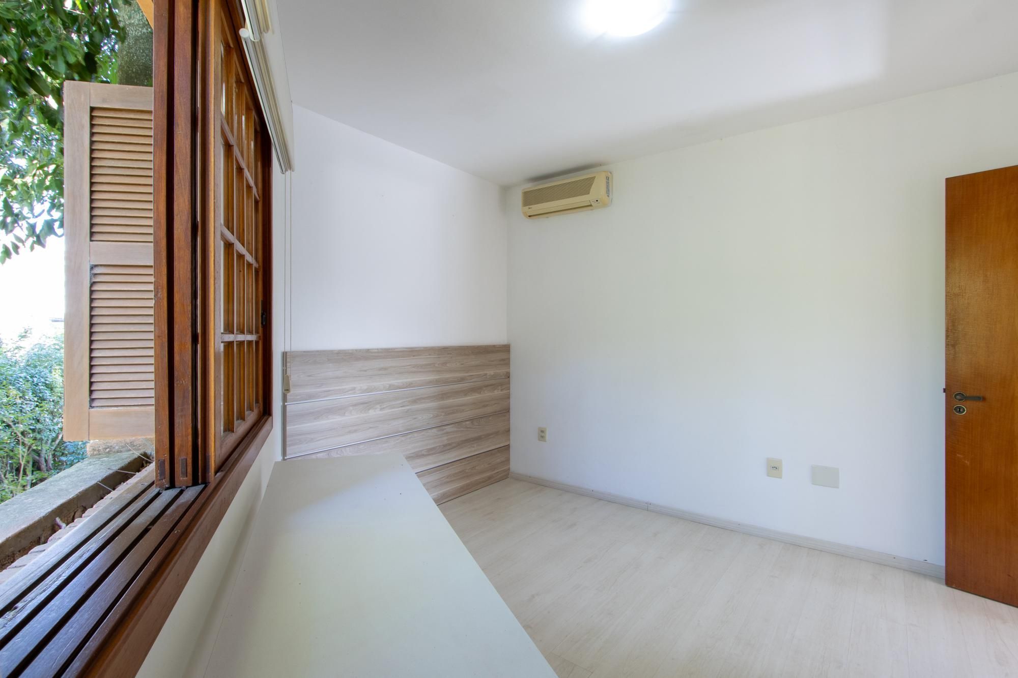 Casa de Condomínio à venda com 2 quartos, 202m² - Foto 44