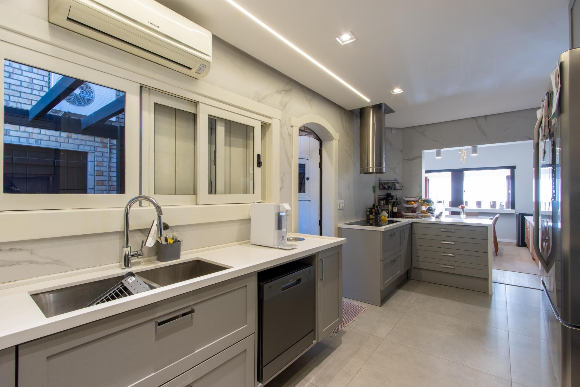 Casa de Condomínio à venda com 3 quartos, 421m² - Foto 17