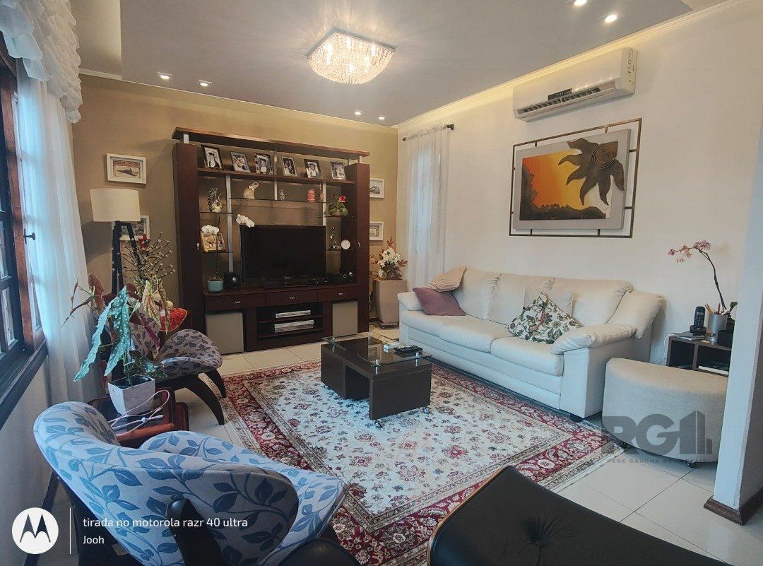 Casa à venda com 4 quartos, 244m² - Foto 8