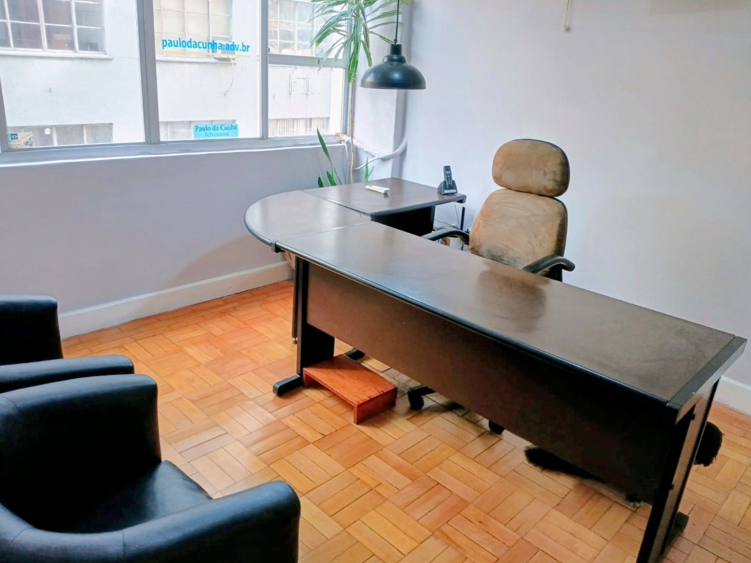 Sala na Av. Vigário José Inácio