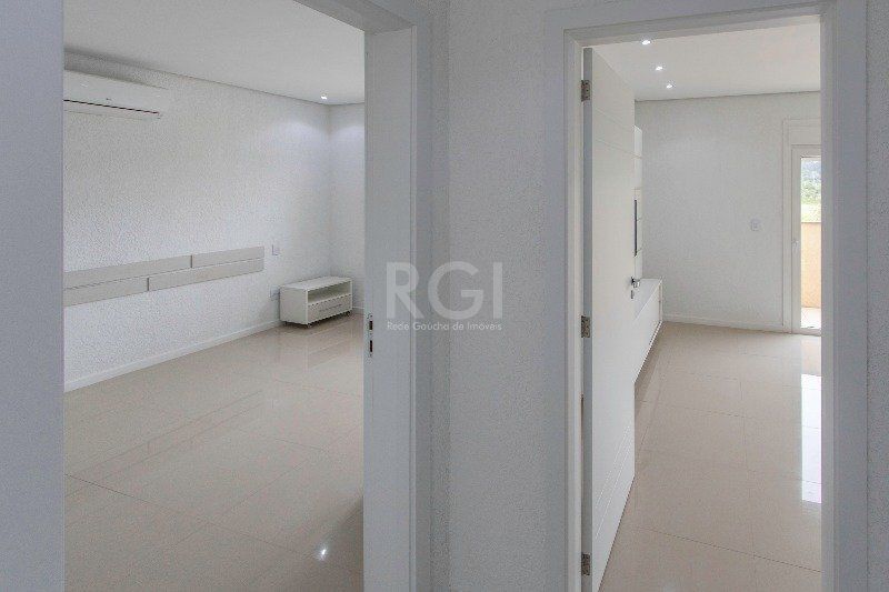 Casa de Condomínio à venda com 4 quartos, 320m² - Foto 26
