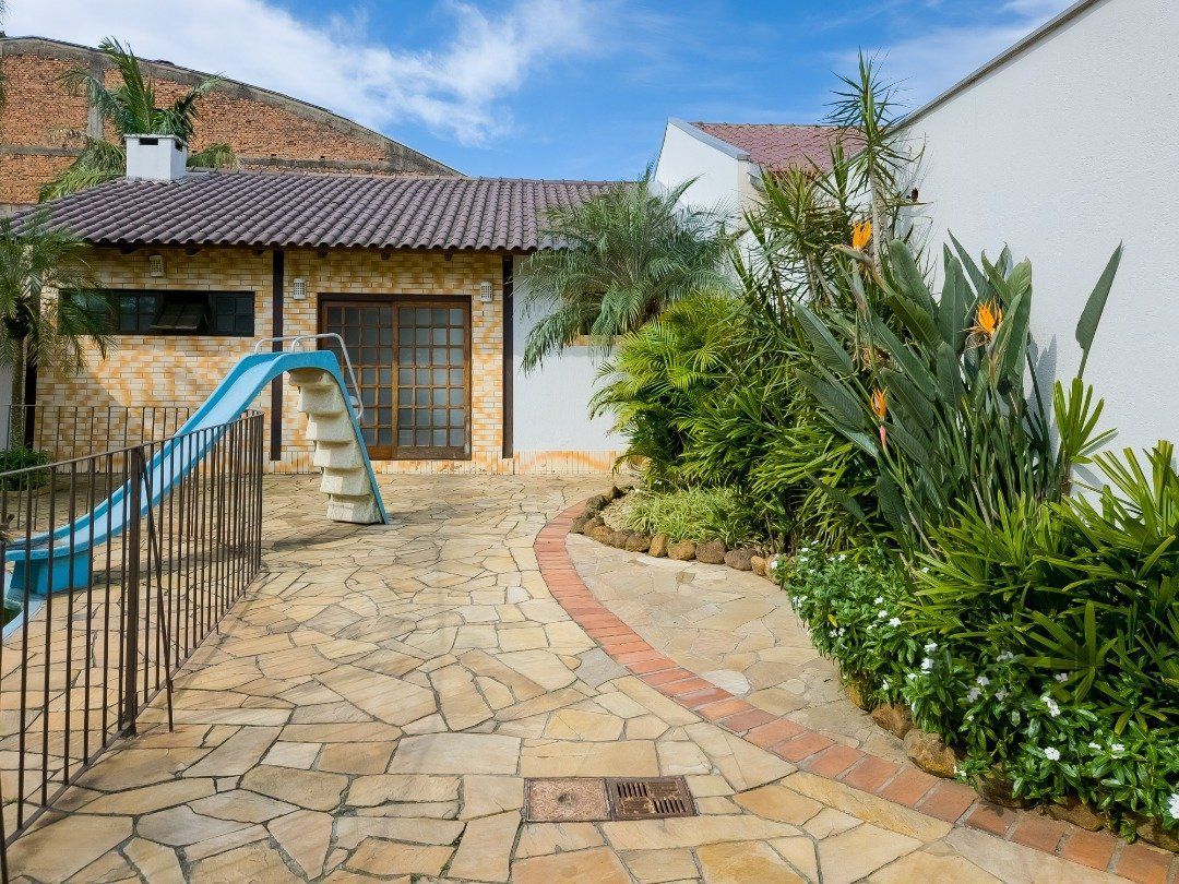 Casa, 4 quartos, 260 m² - Foto 49