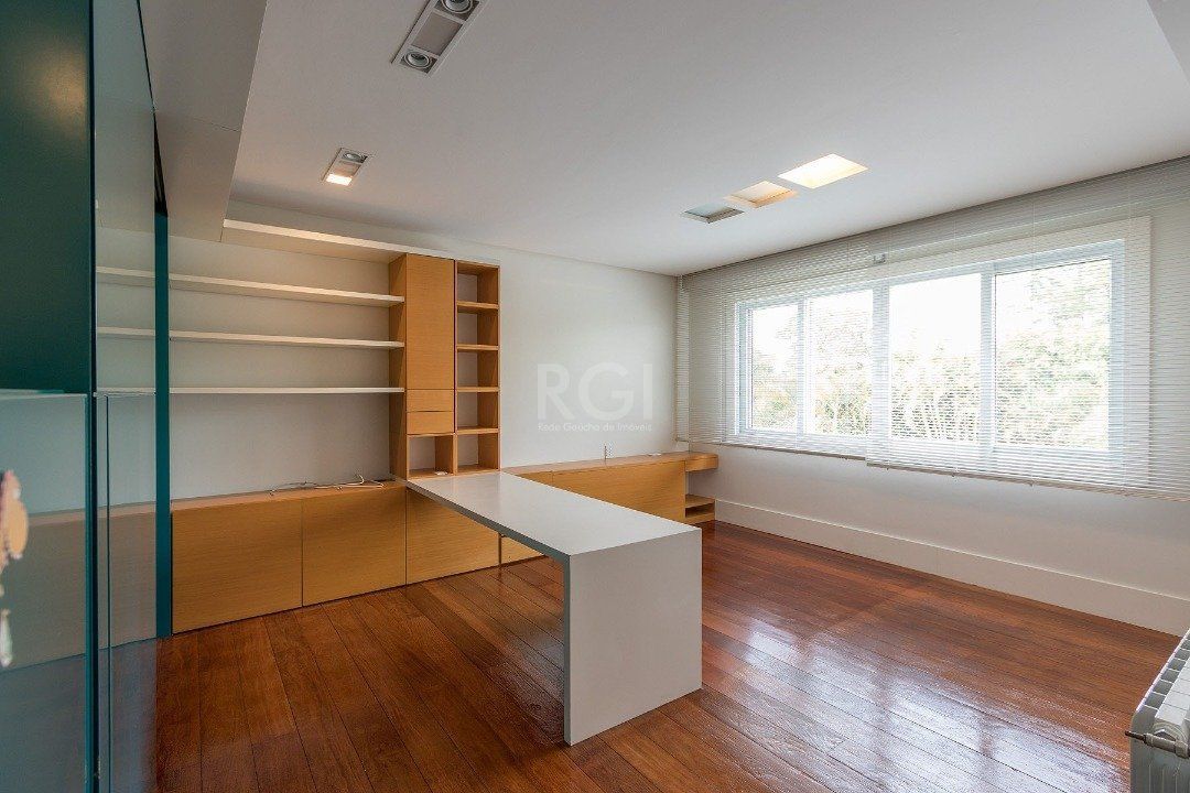 Casa de Condomínio à venda com 4 quartos, 664m² - Foto 45