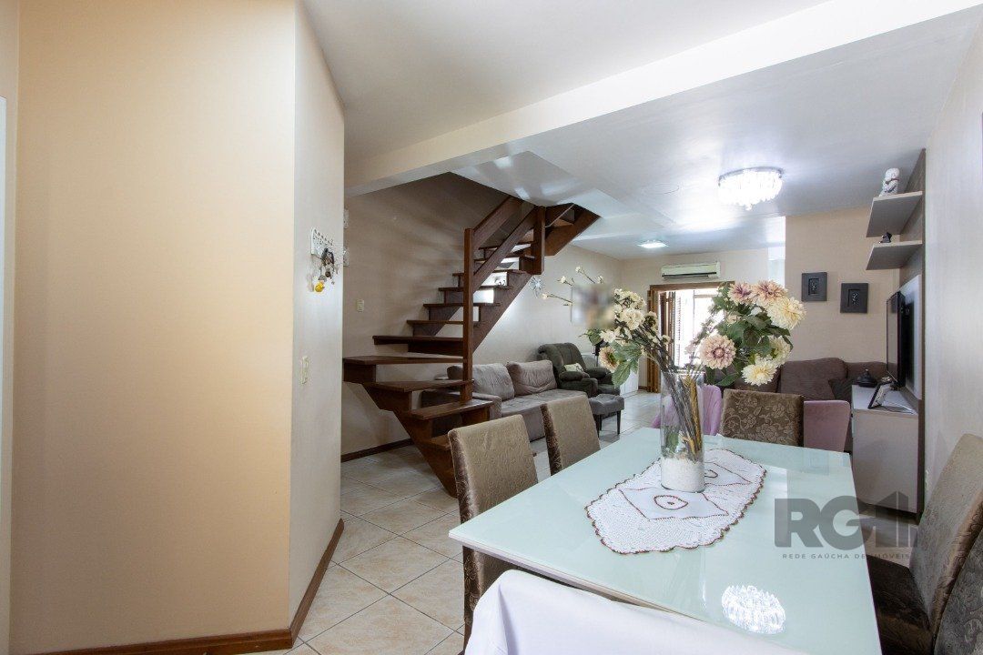 Casa à venda com 3 quartos, 154m² - Foto 6