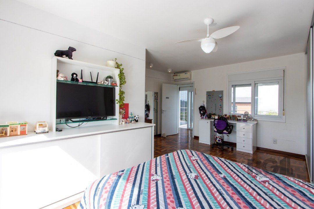 Casa de Condomínio à venda com 4 quartos, 400m² - Foto 63