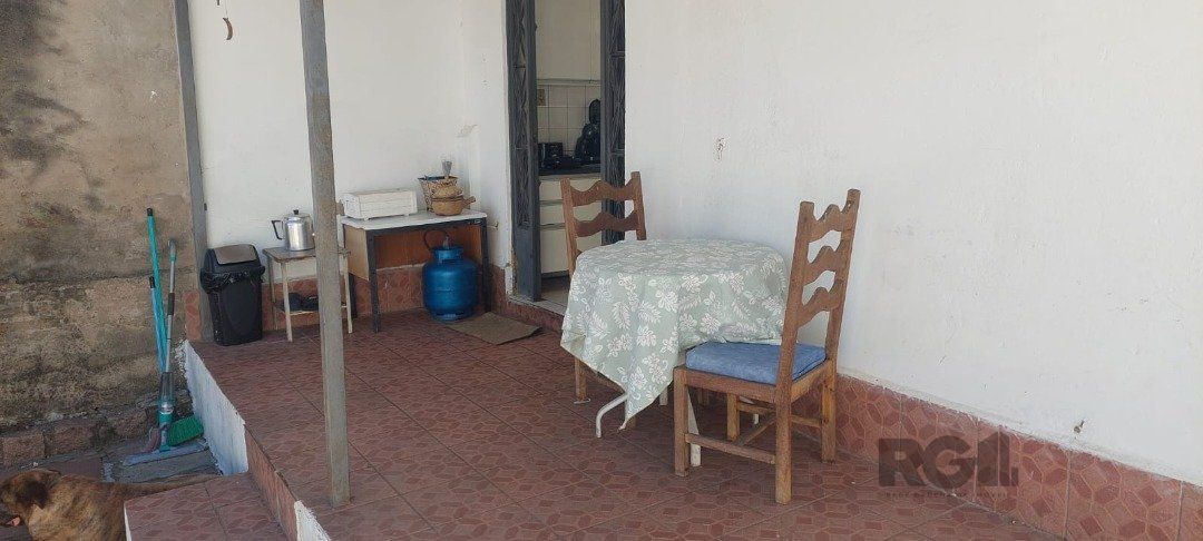 Casa à venda com 2 quartos, 70m² - Foto 17