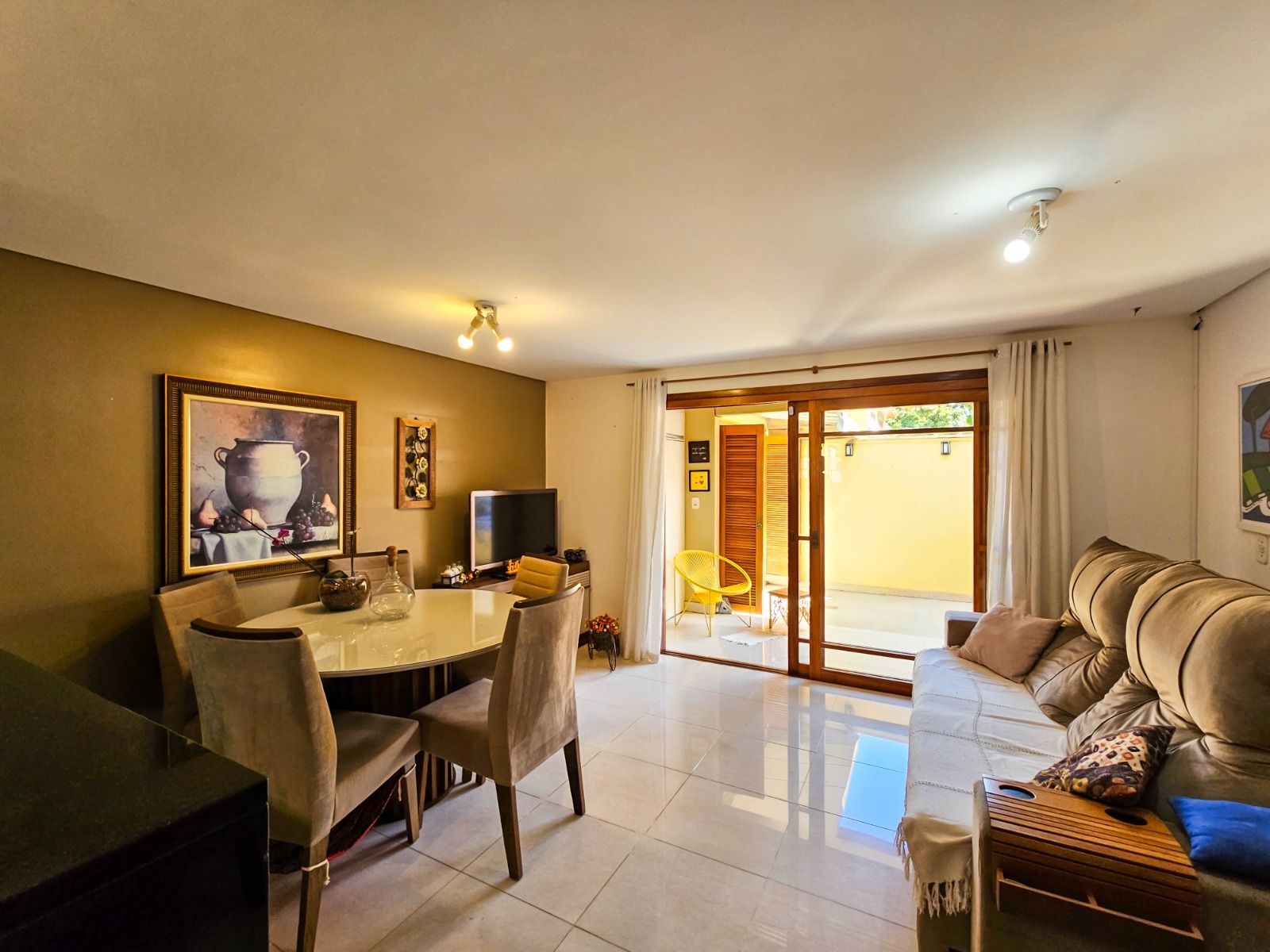 Casa à venda com 3 quartos, 163m² - Foto 7