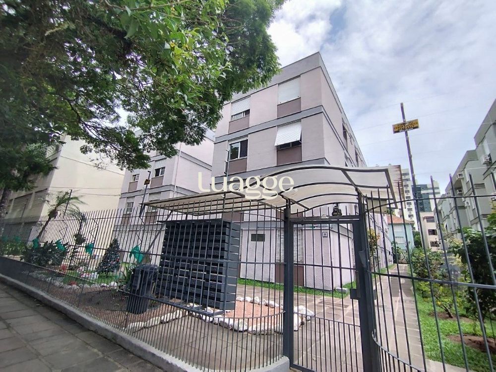 APARTAMENTO 4 QUARTOS DESOCUPADO - BAIRRO MENINO DEUS