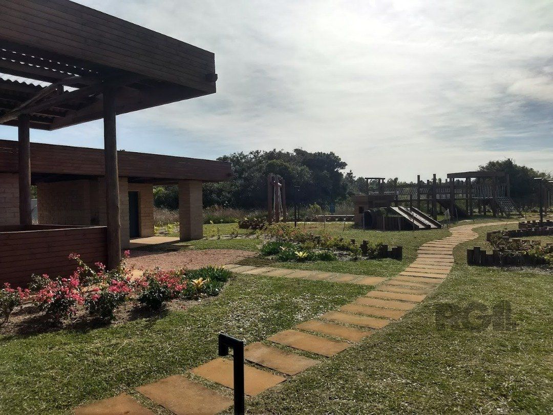 Casa à venda com 1 quarto, 300m² - Foto 9