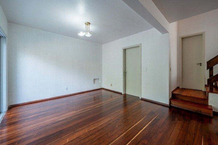 Casa à venda com 3 quartos, 198m² - Foto 10