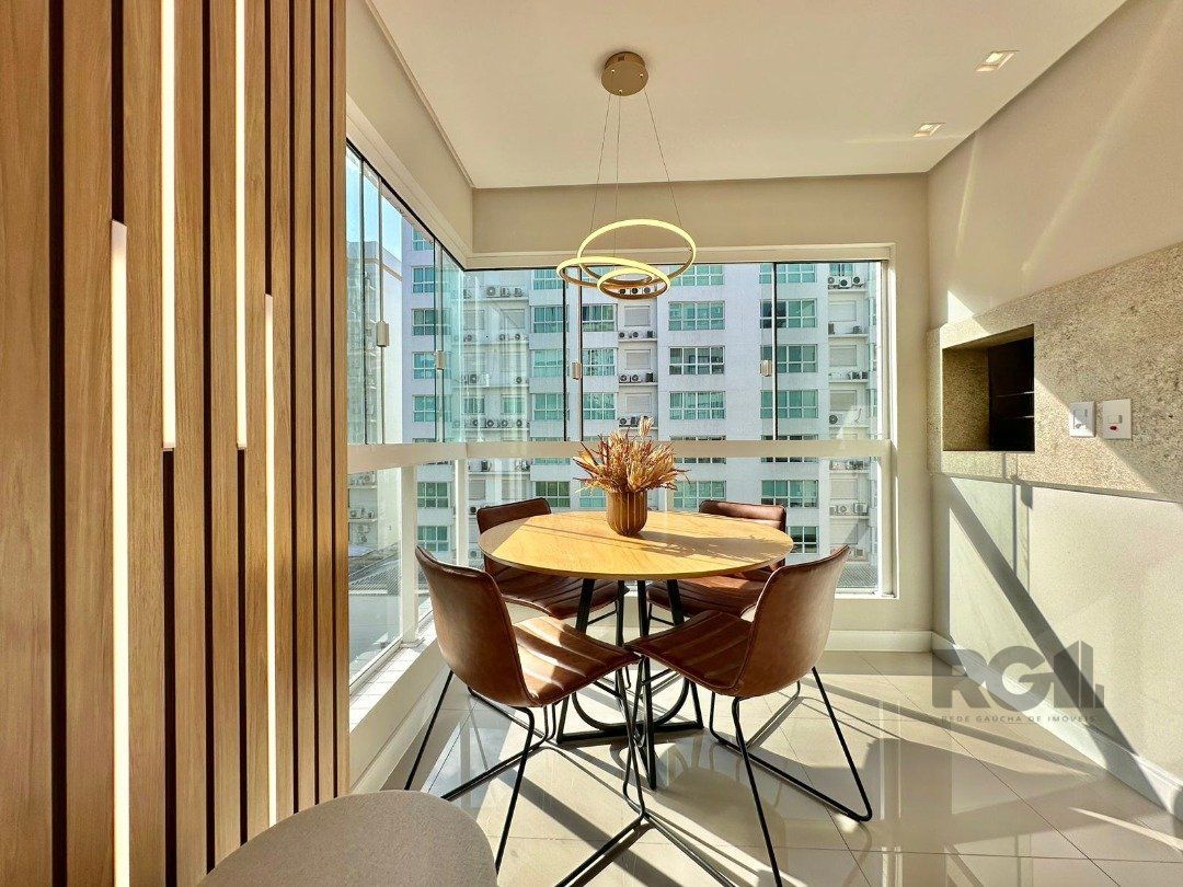 Apartamento à venda com 2 quartos, 87m² - Foto 8