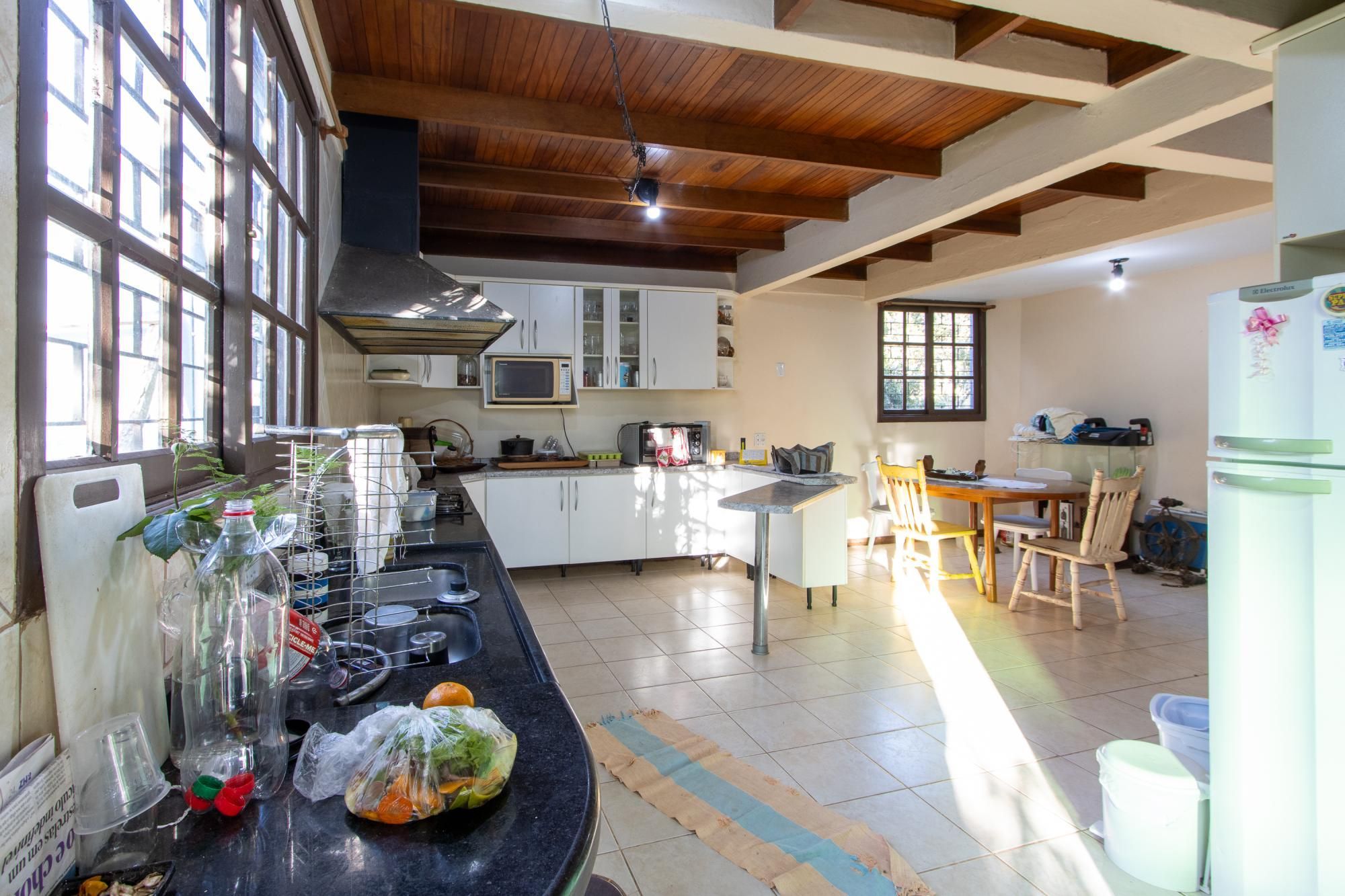 Sítio à venda com 3 quartos, 179m² - Foto 19