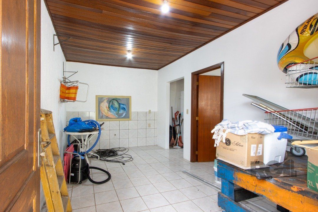 Casa à venda com 6 quartos, 342m² - Foto 38