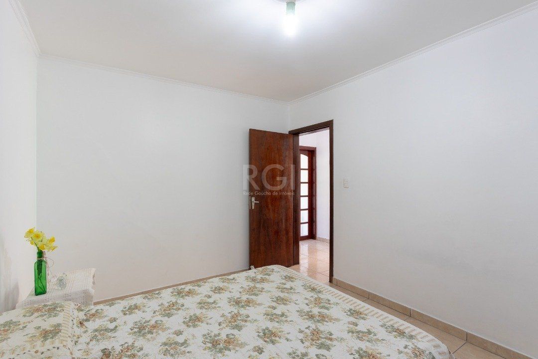 Casa à venda com 4 quartos, 182m² - Foto 16