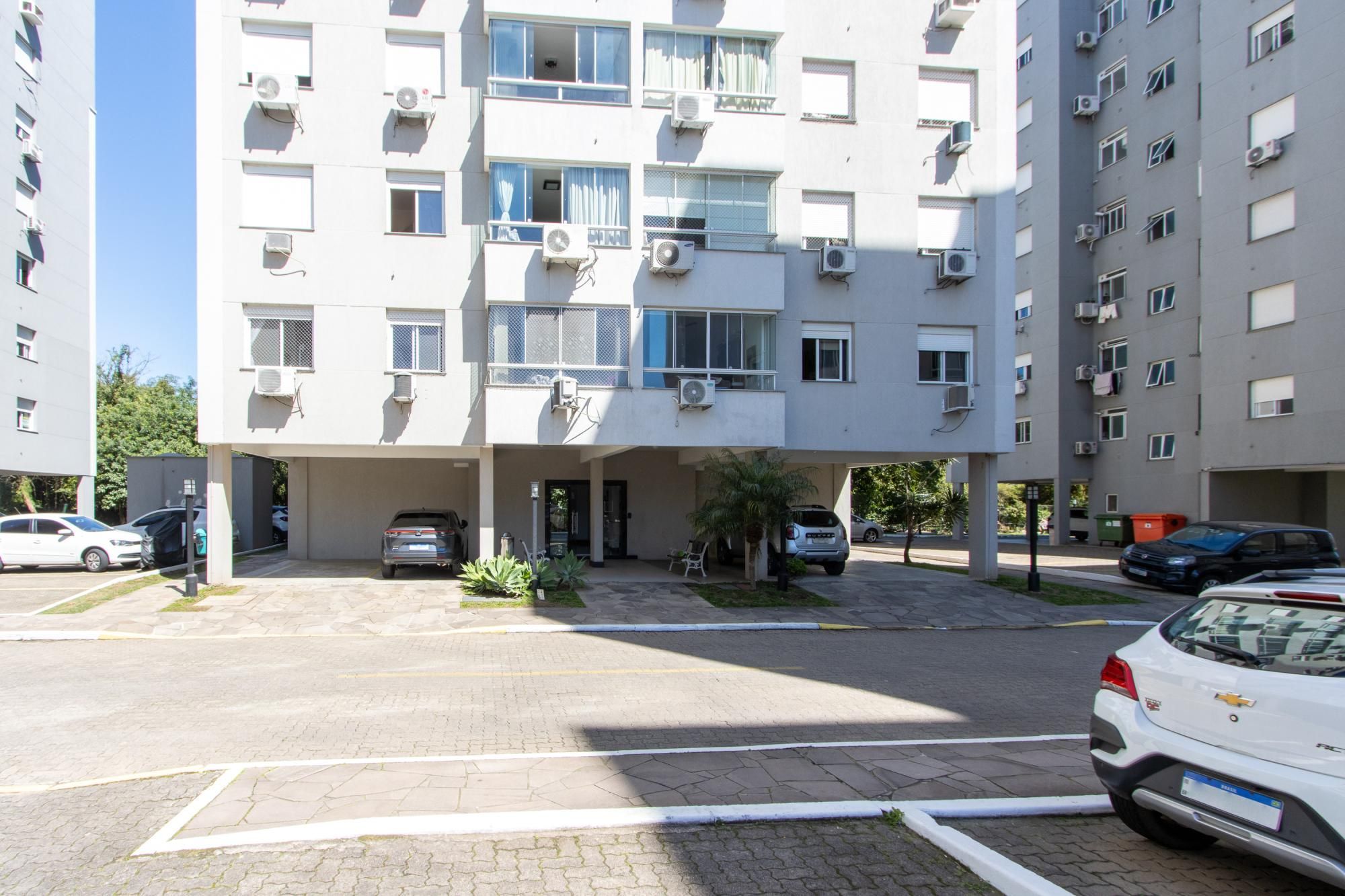 Apartamento à venda com 3 quartos, 65m² - Foto 3