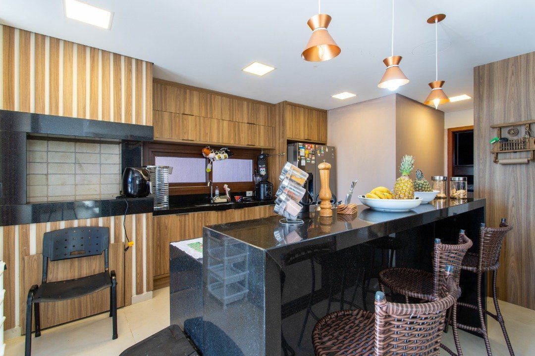 Casa de Condomínio à venda com 4 quartos, 226m² - Foto 21