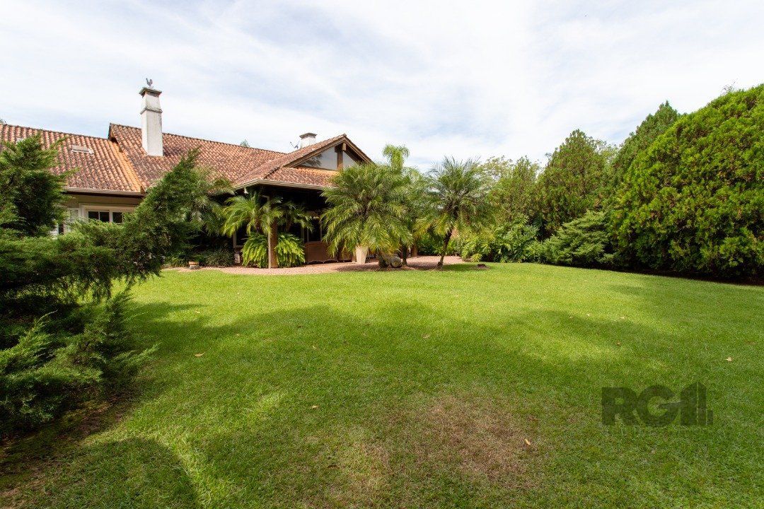 Casa de Condomínio à venda com 3 quartos, 330m² - Foto 61