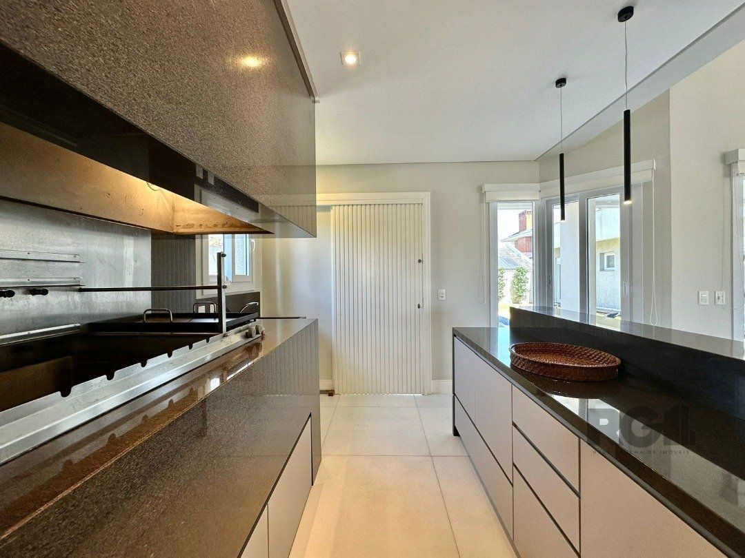 Casa, 4 quartos, 260 m² - Foto 17