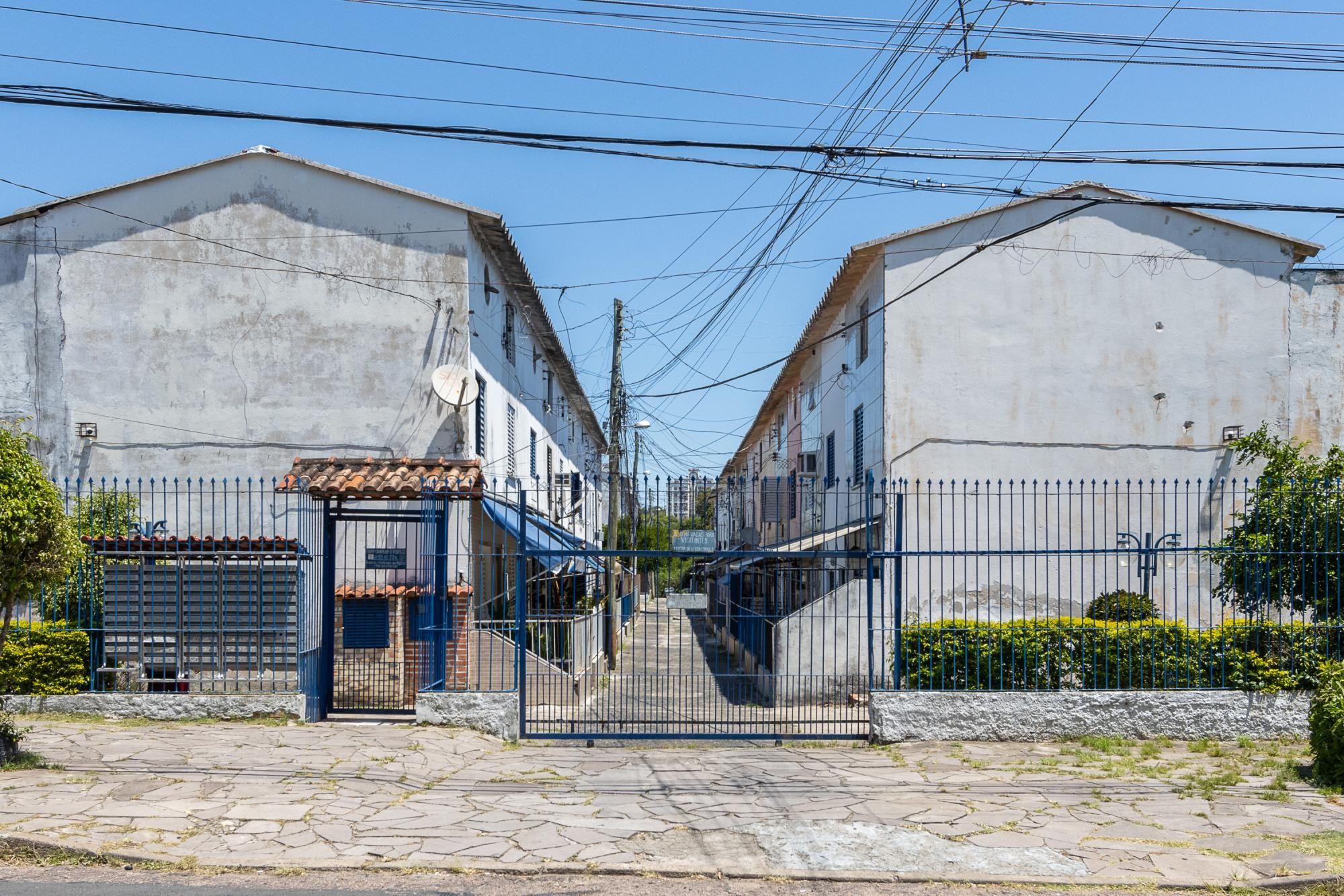 Casa de Condomínio 2 dormitórios no bairro Cavalhada