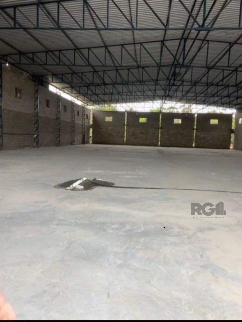 Depósito-Galpão, 1000 m² - Foto 1