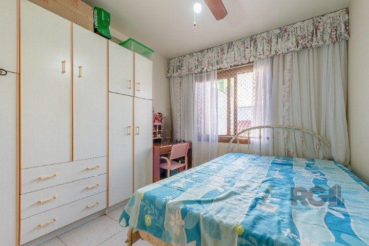 Casa de Condomínio à venda com 3 quartos, 250m² - Foto 22