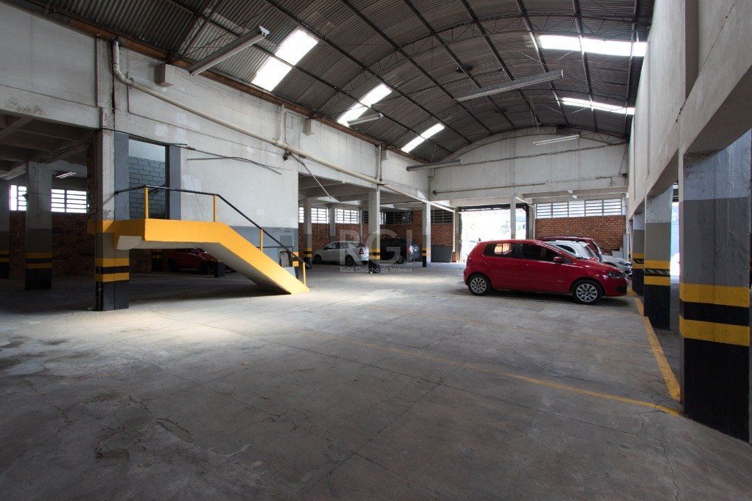 Depósito-Galpão, 1257 m² - Foto 1
