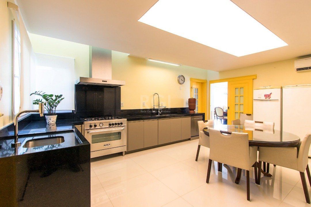 Casa de Condomínio à venda com 5 quartos, 941m² - Foto 11