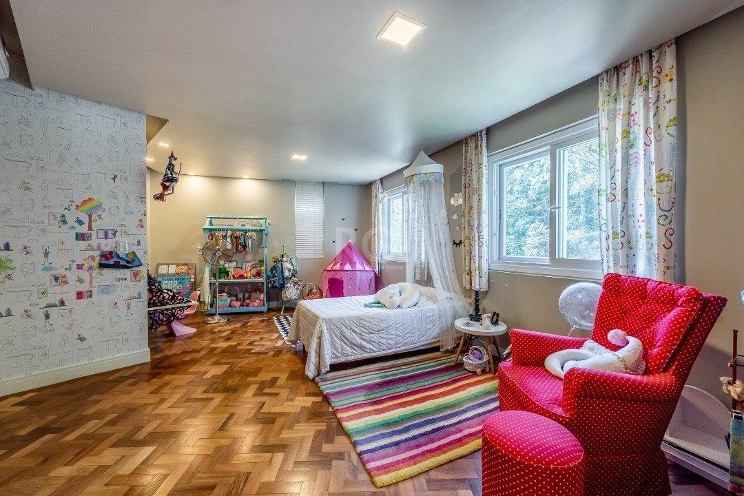 Casa à venda com 3 quartos, 300m² - Foto 32