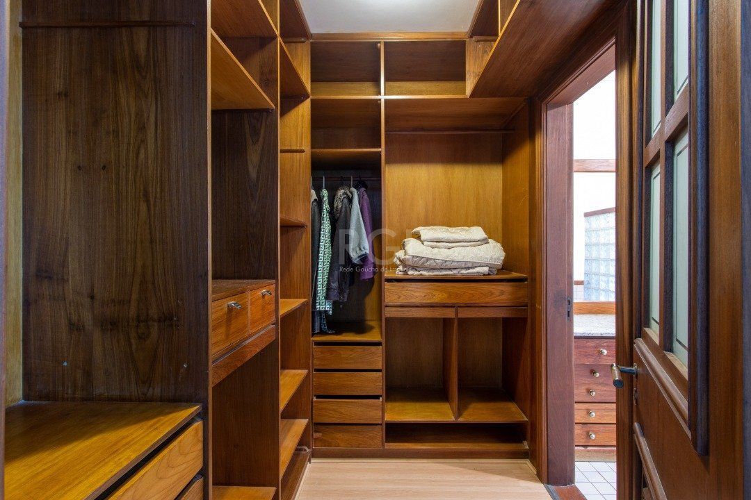 Casa de Condomínio à venda com 8 quartos, 1350m² - Foto 73