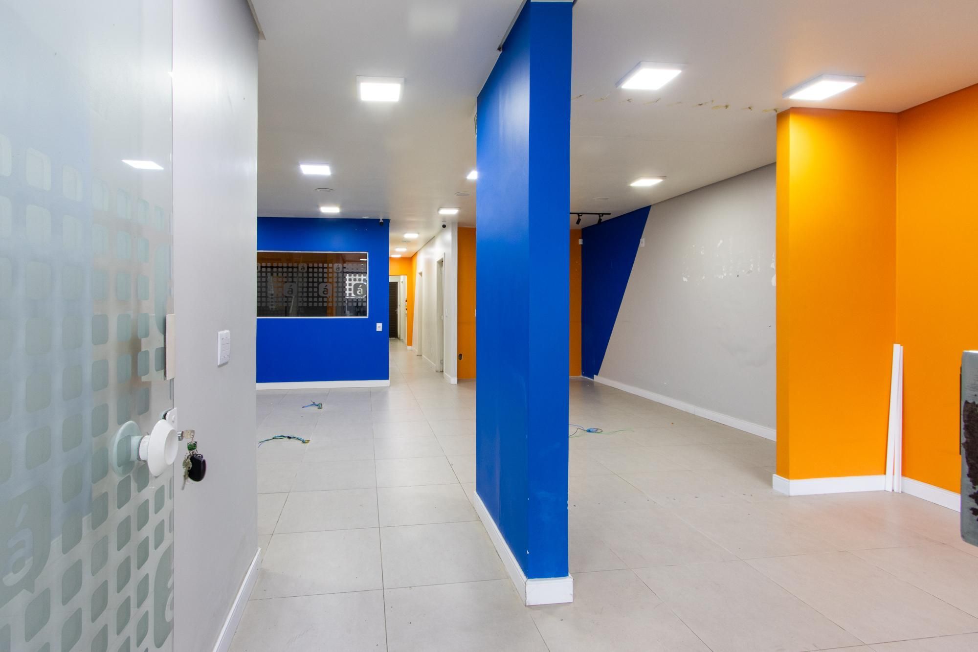 Casa Comercial, 10 salas, à venda, 320 m², Menino Deus - Porto Alegre — foto 3
