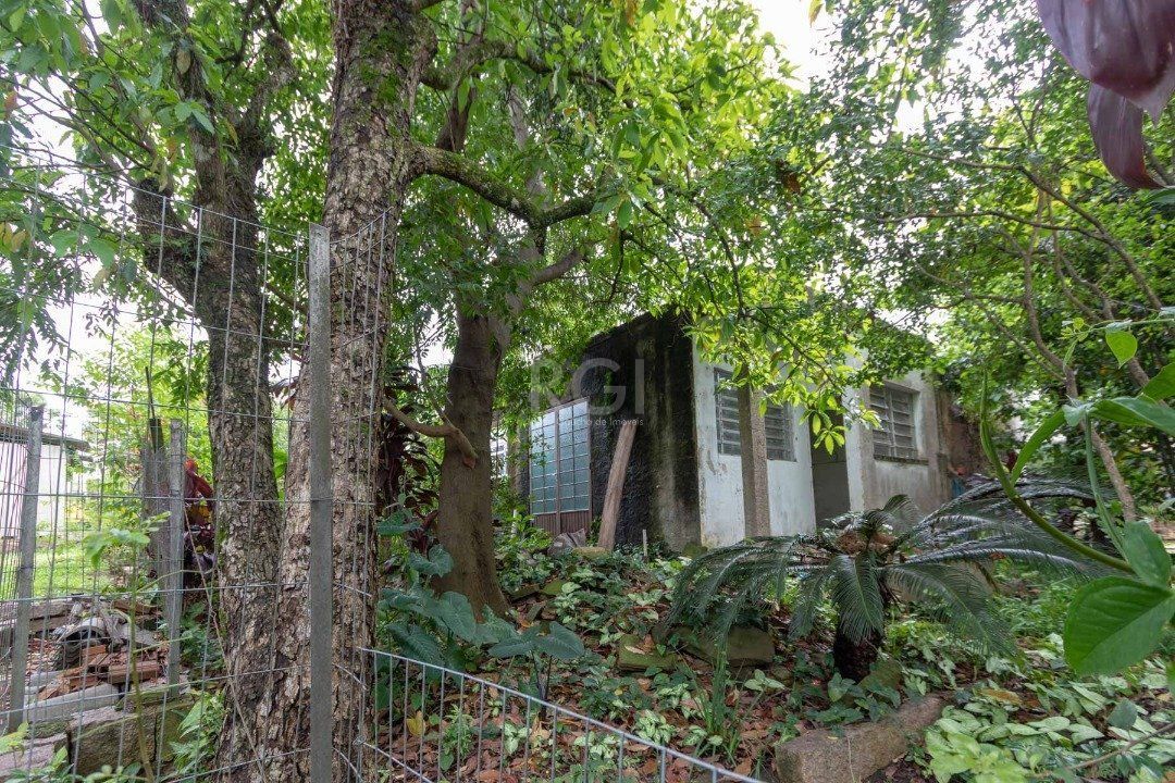 Casa à venda com 4 quartos, 200m² - Foto 12