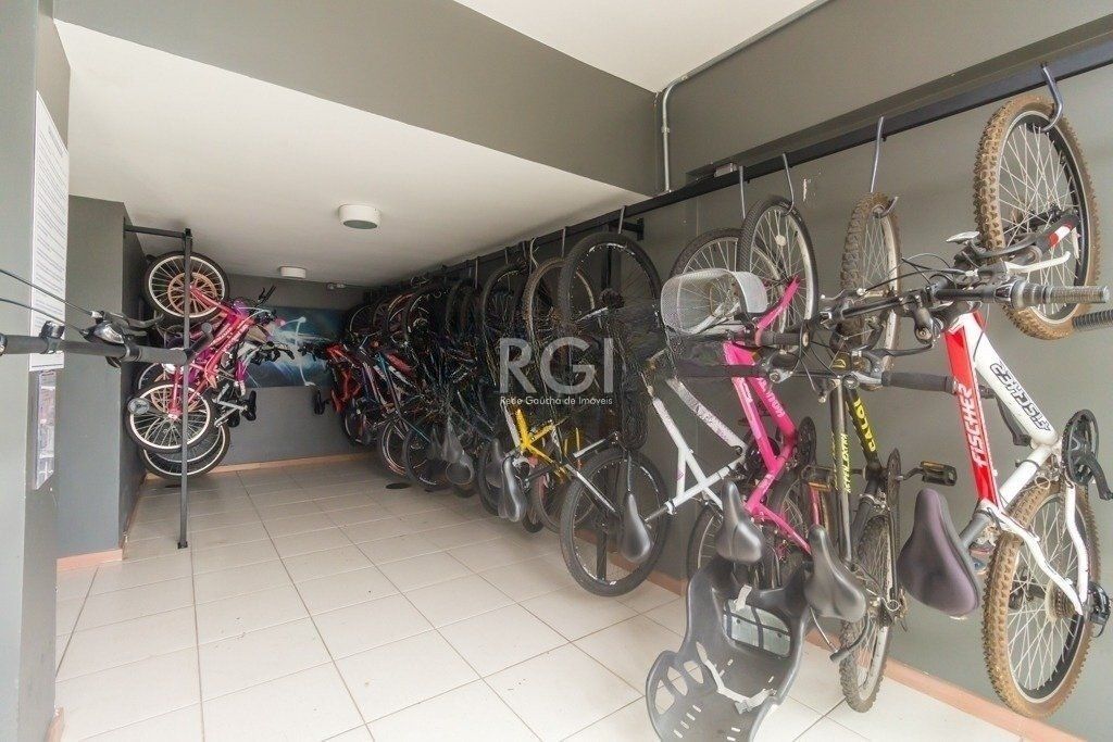 Apartamento à venda com 2 quartos, 56m² - Foto 15