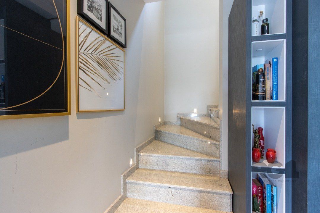 Casa à venda com 5 quartos, 360m² - Foto 11