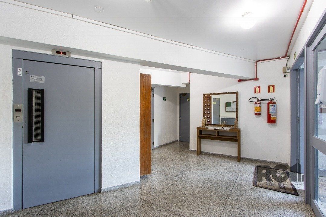 Apartamento à venda com 2 quartos, 61m² - Foto 21