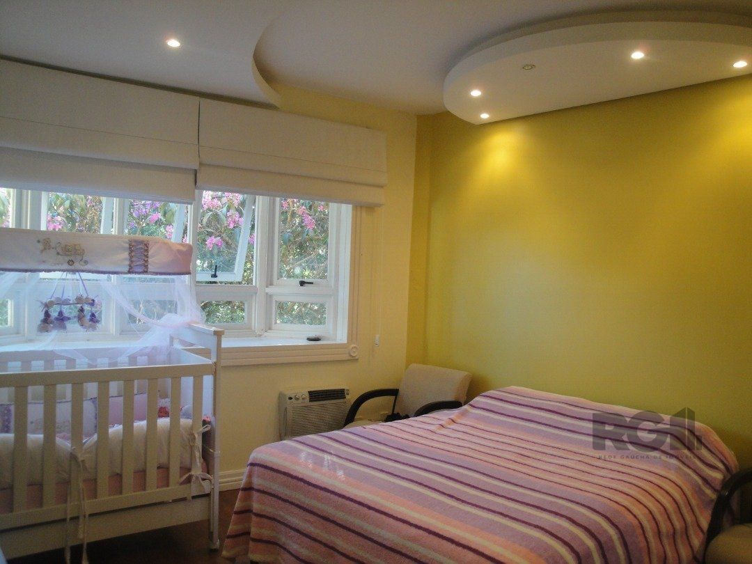 Casa à venda com 2 quartos, 170m² - Foto 16