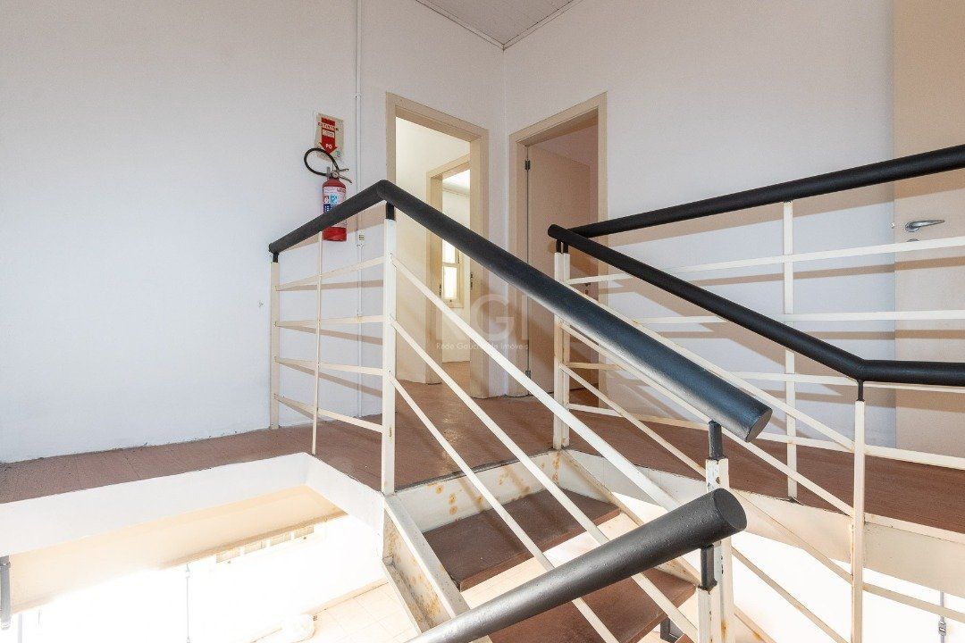 Casa à venda com 3 quartos, 232m² - Foto 23