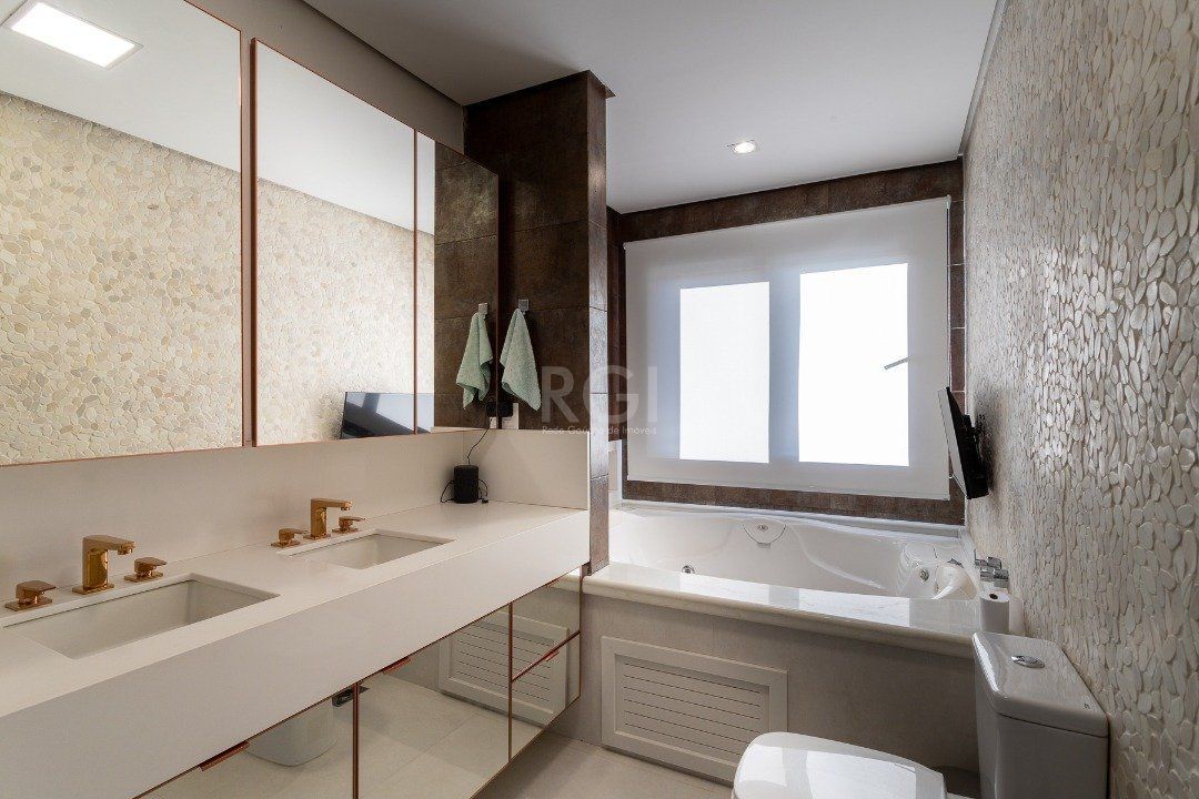 Casa à venda com 3 quartos, 320m² - Foto 49