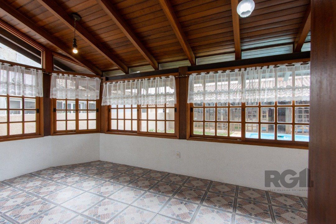 Casa à venda com 4 quartos, 256m² - Foto 21