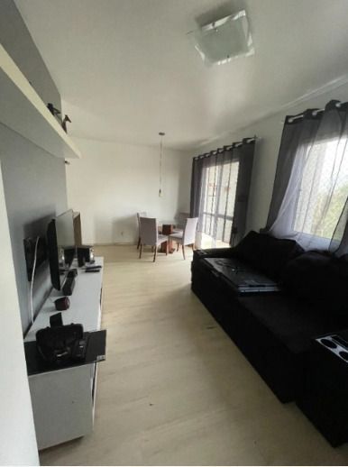 Apartamento à venda com 53m², 2 quartos, 1 vaga no bairro Humaitá em Porto Alegre
