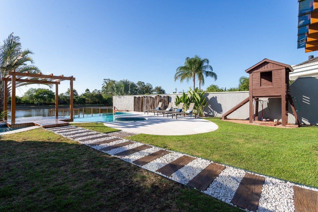 Casa à venda com 3 quartos, 320m² - Foto 31