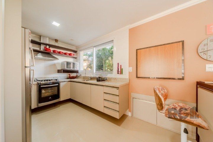 Casa de Condomínio à venda com 3 quartos, 201m² - Foto 7
