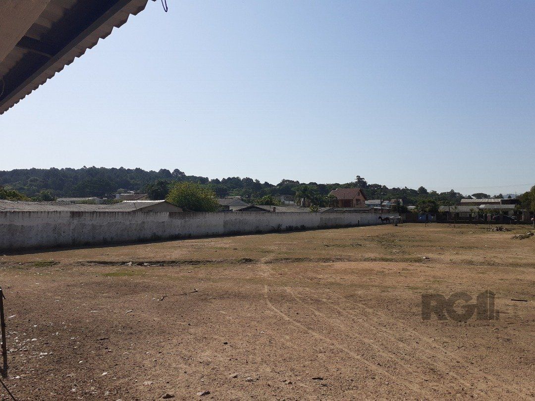 Sítio à venda com 2 quartos, 10000m² - Foto 21