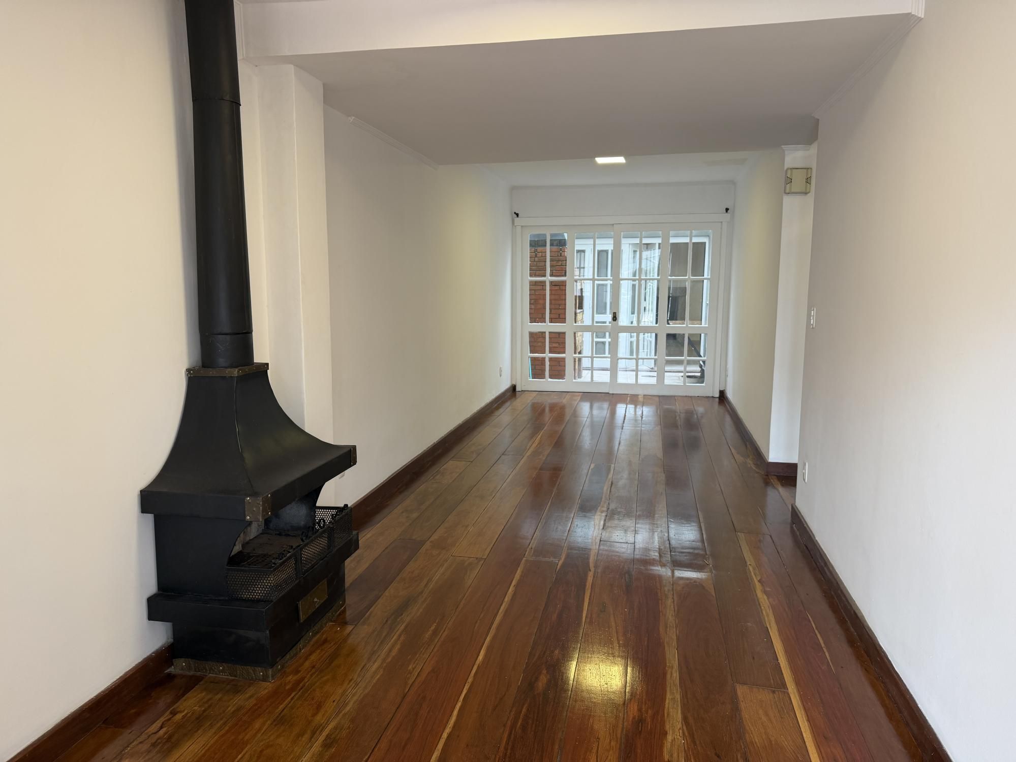 Casa de condomínio na Tristeza — foto 3
