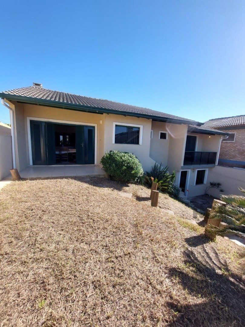 Casa, 4 quartos, 139 m² - Foto 3