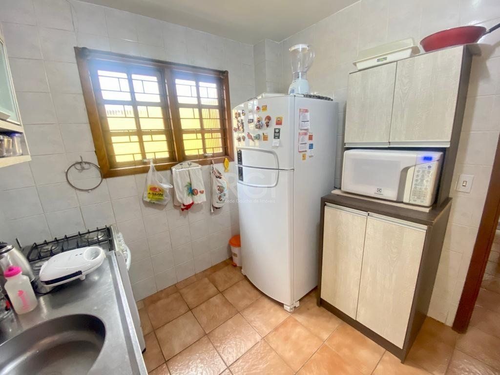Casa à venda com 3 quartos, 127m² - Foto 12